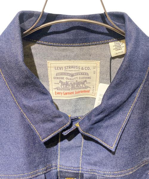sacai（サカイ）sacai (サカイ) LEVI'S (リーバイス) 25SS ダブルネームドッキングデニムジャケット インディゴ サイズ:4の古着・服飾アイテム