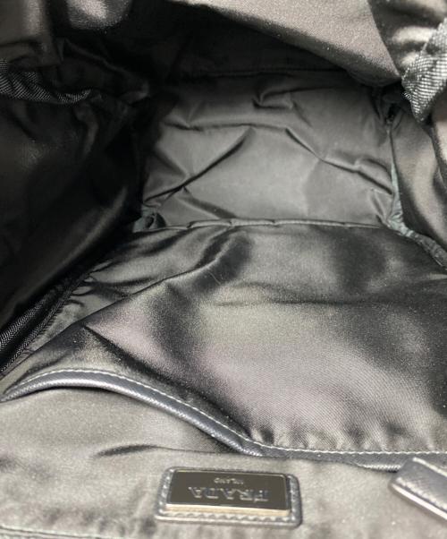 PRADA（プラダ）PRADA (プラダ) 三角ロゴプレート ナイロンリュック ブラックの古着・服飾アイテム