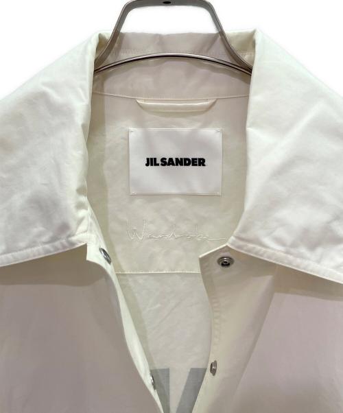 JIL SANDER（ジルサンダー）JIL SANDER (ジルサンダー) バックロゴブルゾン/ロゴ入りジャケット アイボリー サイズ:34の古着・服飾アイテム