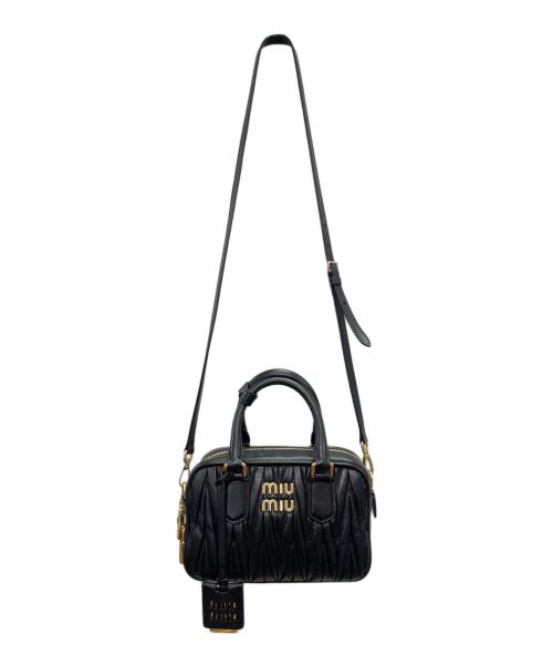 MIU MIU（ミュウミュウ）MIU MIU (ミュウミュウ) アルカディマテラッセ スモール ブラック サイズ:スモールの古着・服飾アイテム