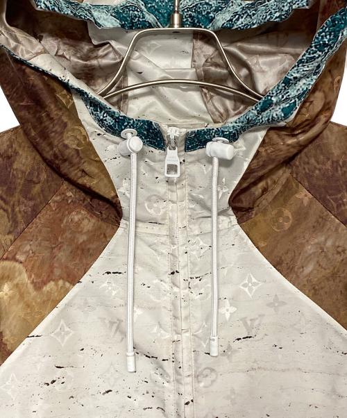 LOUIS VUITTON（ルイ ヴィトン）LOUIS VUITTON (ルイ ヴィトン) モノグラムグラデーションナイロンジップブルゾン ブラウン×ホワイト サイズ:48の古着・服飾アイテム