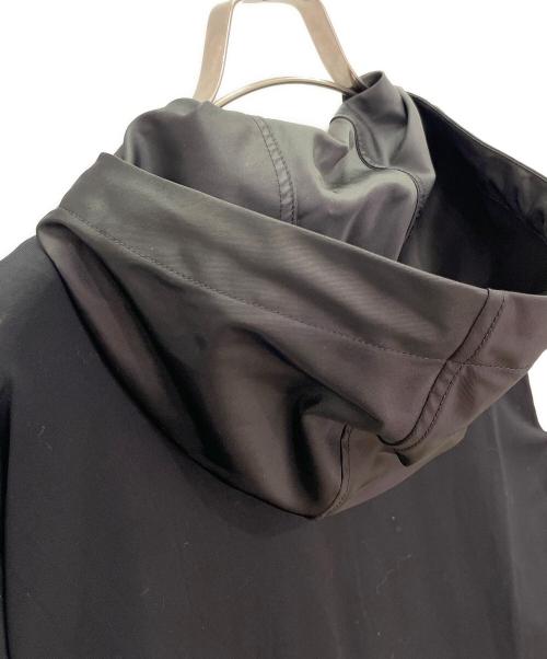 PRADA（プラダ）PRADA (プラダ) トライアングルロゴ ジップパーカー ブラック サイズ:Mの古着・服飾アイテム