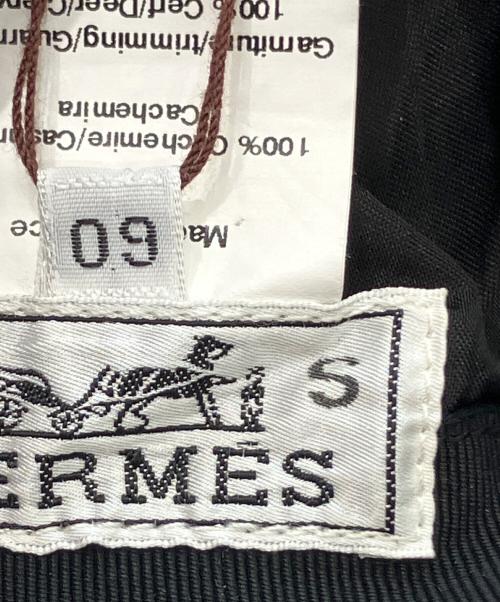 HERMES（エルメス）HERMES (エルメス) レザーパイピングカシミヤキャップ ライトグレー サイズ:60の古着・服飾アイテム