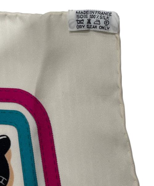HERMES（エルメス）HERMES (エルメス) カレ 65 ECURIES 厩舎 馬柄 アイボリー サイズ:65の古着・服飾アイテム