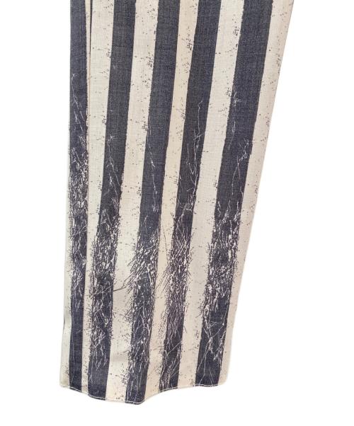 MM6 Maison Margiela（エムエムシックスメゾンマルジェラ）MM6 Maison Margiela (エムエムシックスメゾンマルジェラ) テーパードパンツ ライトグレー×ホワイト サイズ:36の古着・服飾アイテム