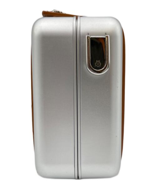 RIMOWA（リモワ）RIMOWA (リモワ) パーソナル クロスボディバッグ シルバーの古着・服飾アイテム