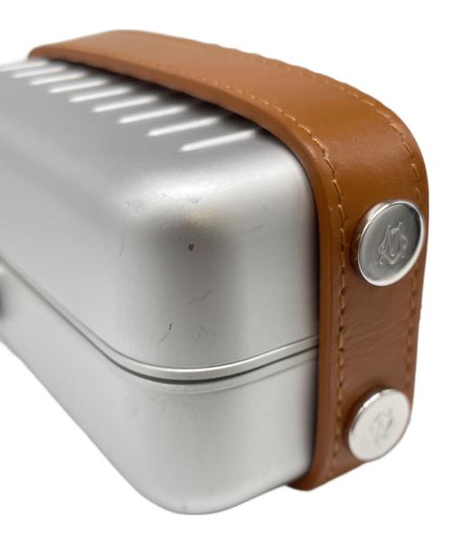 RIMOWA（リモワ）RIMOWA (リモワ) パーソナル クロスボディバッグ シルバーの古着・服飾アイテム