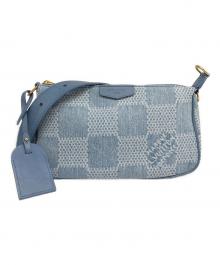 LOUIS VUITTON（ルイ ヴィトン）の古着「ポシェットアクセソワール XL」｜スカイブルー