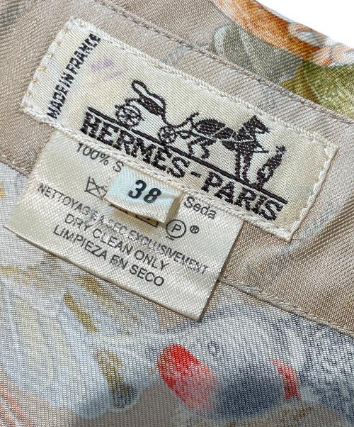 HERMES（エルメス）HERMES (エルメス) 総柄 シルク シャツ ベージュ サイズ:38の古着・服飾アイテム