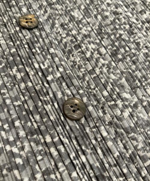 PLEATS PLEASE（プリーツプリーズ）PLEATS PLEASE (プリーツプリーズ) プリーツベスト グレー サイズ:3の古着・服飾アイテム