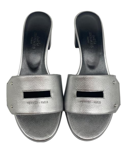 HERMES（エルメス）HERMES (エルメス) ヴェリーケリークラスプレザーサンダル シルバー サイズ:35 1/2の古着・服飾アイテム