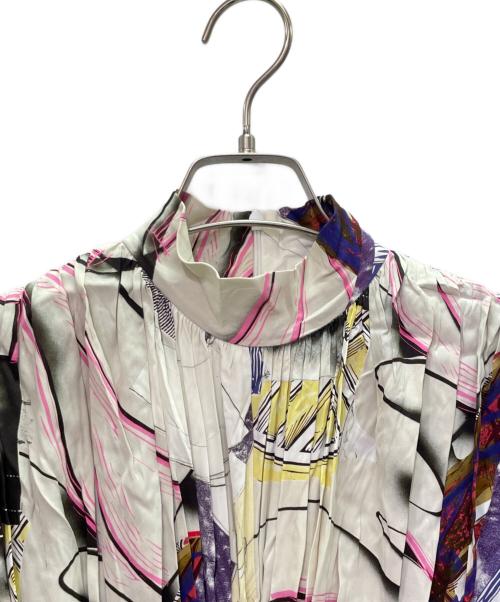 STELLA McCARTNEY（ステラマッカートニー）STELLA McCARTNEY (ステラマッカートニー) プリーツ 総柄ワンピース ベージュ サイズ:36の古着・服飾アイテム