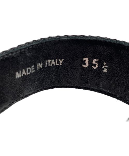 MIU MIU（ミュウミュウ）MIU MIU (ミュウミュウ) 厚底アンクルロゴストラップパンプス ブラック×ホワイト サイズ:35 1/2の古着・服飾アイテム