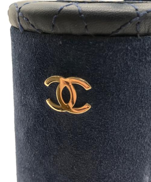 CHANEL（シャネル）CHANEL (シャネル) スウェードサンダル ネイビー サイズ:36の古着・服飾アイテム