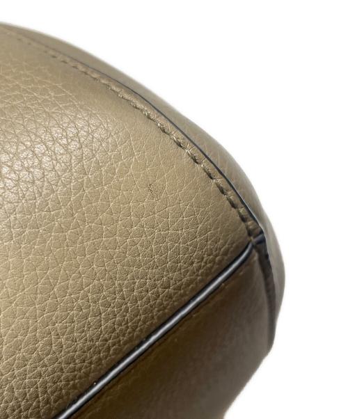 LOEWE（ロエベ）LOEWE (ロエベ) ハンモックナゲット ベージュの古着・服飾アイテム