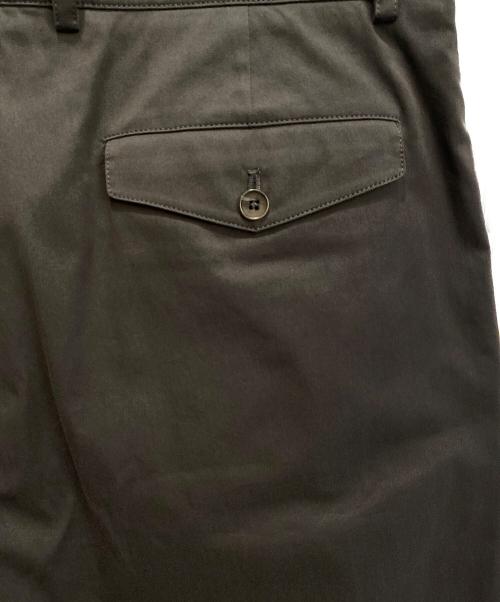 HERMES（エルメス）HERMES (エルメス) タックハーフパンツ グレー サイズ:L相当の古着・服飾アイテム