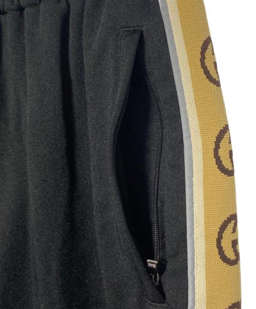 GUCCI（グッチ）GUCCI (グッチ) インターロッキングテクニカルジャージパンツ ブラック×ベージュ サイズ:XSの古着・服飾アイテム