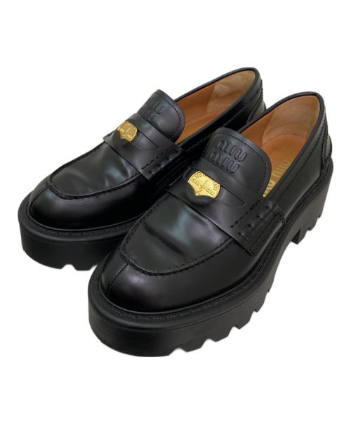 MIU MIU（ミュウミュウ）MIU MIU (ミュウミュウ) ブラッシュドレザーローファー ブラック サイズ:35の古着・服飾アイテム