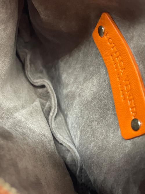 BOTTEGA VENETA（ボッテガベネタ）BOTTEGA VENETA (ボッテガベネタ) イントレチャート ホーボー レザー ハンドバッグ オレンジの古着・服飾アイテム