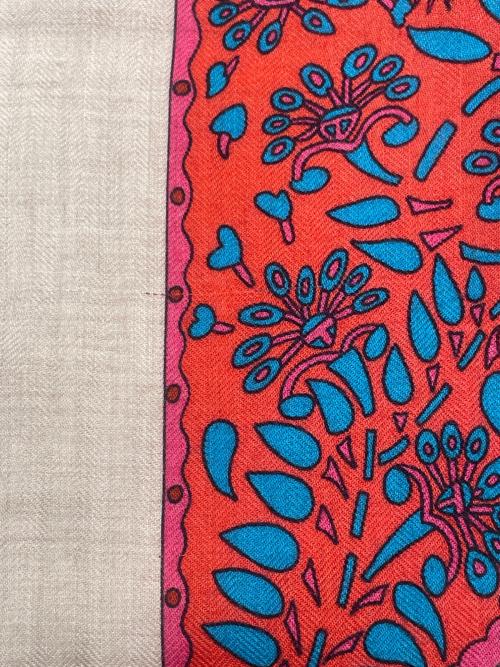 HERMES（エルメス）HERMES (エルメス) カレジェアン《LA DANSE DU CHEVAL MARWARIマールワーリ馬のダンス》 ベージュ×マルチカラーの古着・服飾アイテム