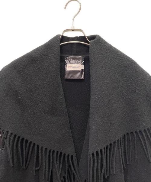 MONCLER（モンクレール）MONCLER (モンクレール) MANTELLA/ダウン切替 ショール風コート ブラック サイズ:Ｓの古着・服飾アイテム