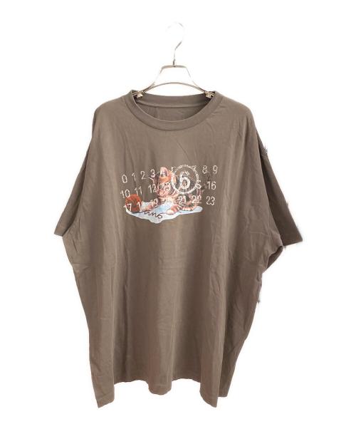 MM6 Maison Margiela（エムエムシックスメゾンマルジェラ）MM6 Maison Margiela (エムエムシックスメゾンマルジェラ) キャットナンバー半袖カットソー ブラウン サイズ:XLの古着・服飾アイテム