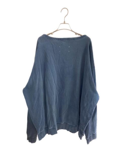 Maison Margiela（メゾンマルジェラ）Maison Margiela (メゾンマルジェラ) オーバーサイズ オーバーダイ ロゴ スウェット ブルー サイズ:Lの古着・服飾アイテム