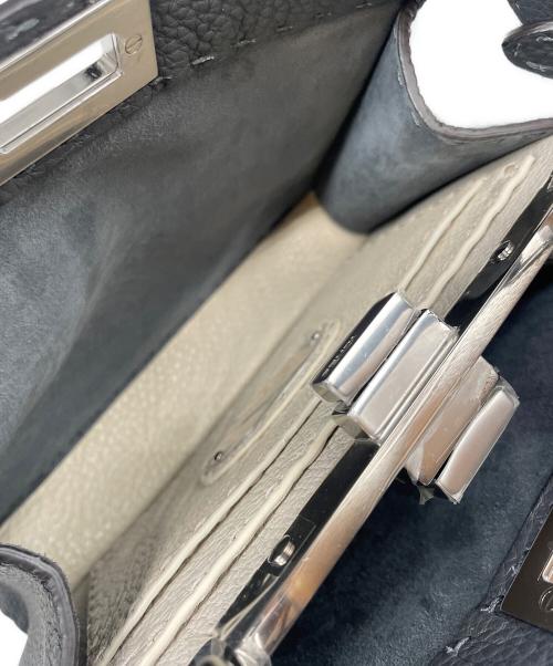 FENDI（フェンディ）FENDI (フェンディ) ピーカブー アイシーユー スモール グレー サイズ:スモール/SMALLの古着・服飾アイテム