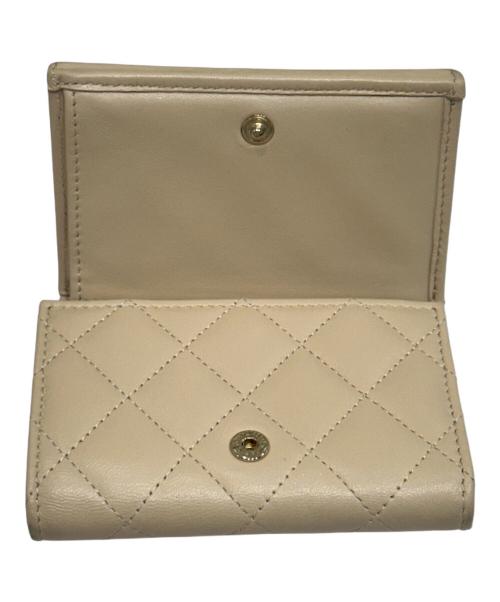 CHANEL（シャネル）CHANEL (シャネル) スモール フラップ ウォレット　AP4342 ベージュの古着・服飾アイテム