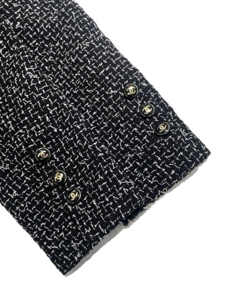 CHANEL（シャネル）CHANEL (シャネル) ココマーク ボタン ツイードジャケット ブラック サイズ:36の古着・服飾アイテム