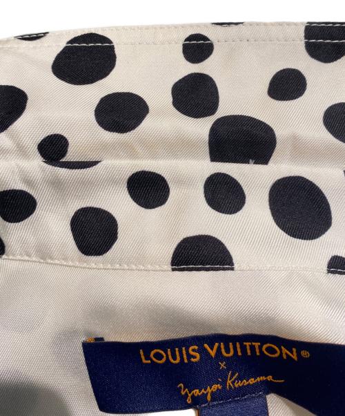 LOUIS VUITTON（ルイ ヴィトン）LOUIS VUITTON (ルイ ヴィトン) 23SS ×草間彌生インフィニティ ドット 長袖 シャツ ホワイト×ブラック サイズ:36の古着・服飾アイテム