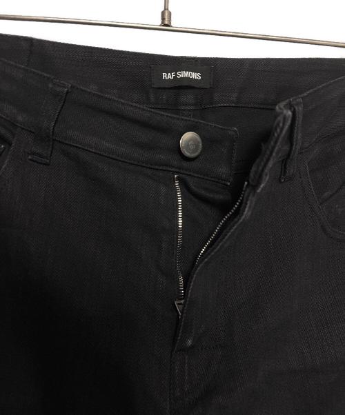 RAF SIMONS（ラフシモンズ）RAF SIMONS (ラフシモンズ) 18AW Regular fit jeans ブラック サイズ:30の古着・服飾アイテム