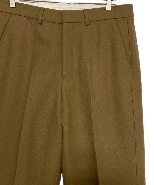ami（アミ）ami (アミ) ウールスラックス ベージュ サイズ:42の古着・服飾アイテム