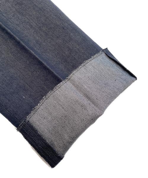 ERMENEGILDO ZEGNA（エルメネジルド・ゼニア）ERMENEGILDO ZEGNA (エルメネジルド・ゼニア) タックデニム トラウザーパンツ インディゴ サイズ:52の古着・服飾アイテム