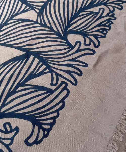 LOUIS VUITTON（ルイ ヴィトン）LOUIS VUITTON (ルイ ヴィトン) NEMETH (ネメス) ロープ柄 大判ストール ベージュの古着・服飾アイテム