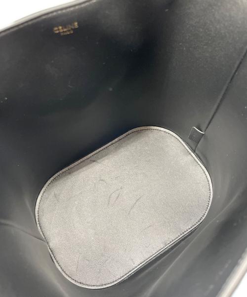 CELINE（セリーヌ）CELINE (セリーヌ) ミディアム バケット ルイーズバッグ ブラックの古着・服飾アイテム