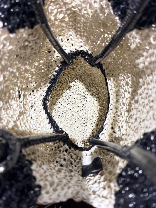 ANTEPRIMA（アンテプリマ）ANTEPRIMA (アンテプリマ) アニマーレ パンダ/マットグレイッシュホワイト ホワイト×ブラックの古着・服飾アイテム