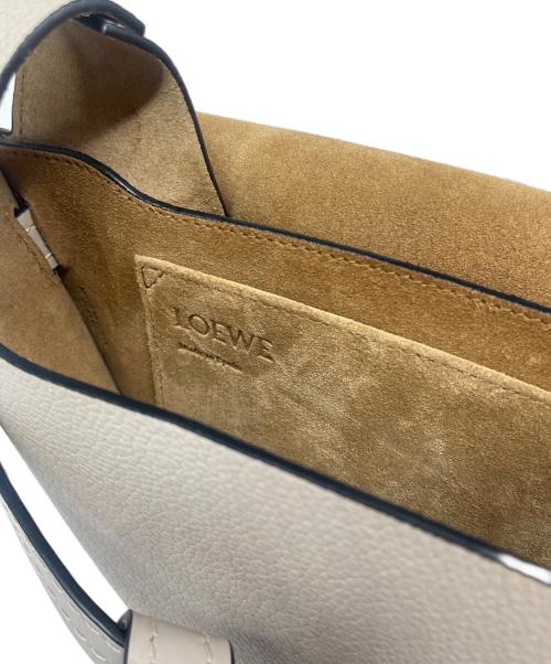 LOEWE（ロエベ）LOEWE (ロエベ) ゲート バッグスモール ベージュ サイズ:スモール/SMALLの古着・服飾アイテム