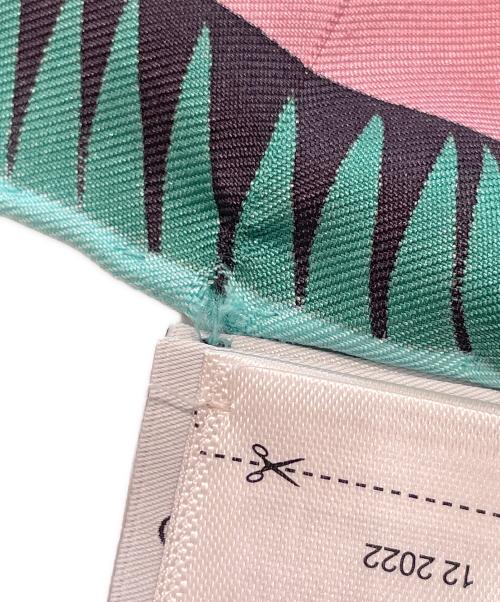 TIFFANY & Co.（ティファニー）TIFFANY & Co. (ティファニー) バード オン ア ロック スクエア シルクスカーフ サイズ:70ｘ70の古着・服飾アイテム