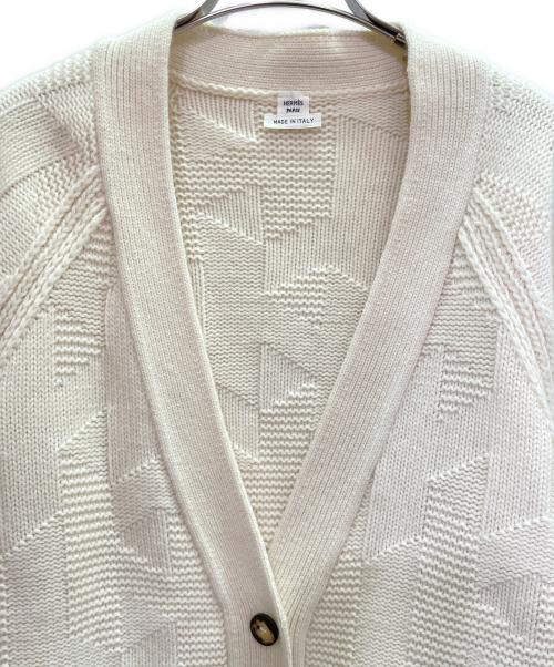 HERMES（エルメス）HERMES (エルメス) セリエボタンHジャガードニットカーディガン アイボリー サイズ:36の古着・服飾アイテム