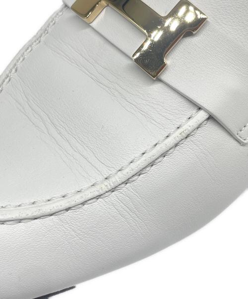HERMES（エルメス）HERMES (エルメス) モカシンローファー ホワイト サイズ: 38 1/2の古着・服飾アイテム