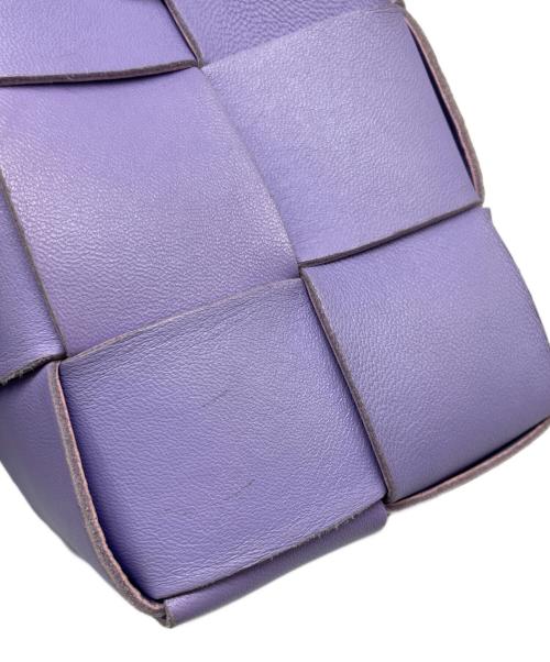 BOTTEGA VENETA（ボッテガベネタ）BOTTEGA VENETA (ボッテガベネタ) スモールカセット ショルダーバッグの古着・服飾アイテム