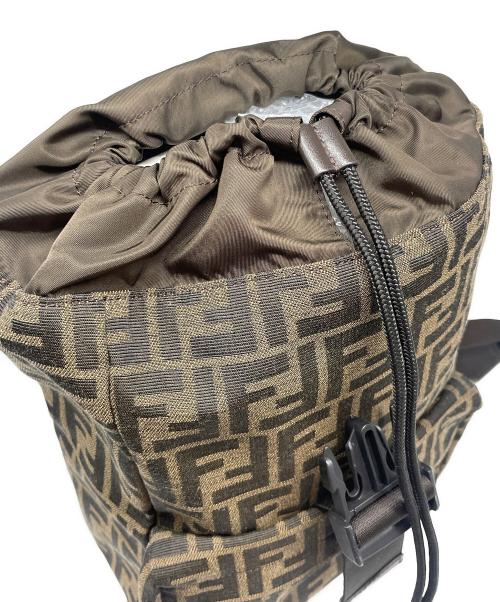 FENDI（フェンディ）FENDI (フェンディ) ボディバッグ フェンディネス FFモチーフ ブラウン サイズ:Sサイズの古着・服飾アイテム