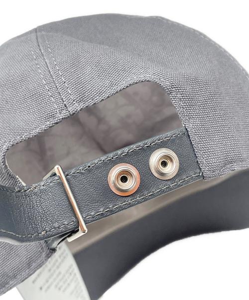 Dior（ディオール）Dior (ディオール) キャップ グレー サイズ:Ｓの古着・服飾アイテム