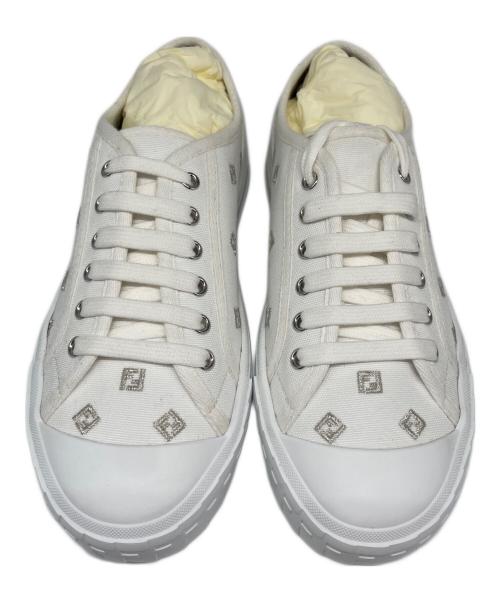 FENDI（フェンディ）FENDI (フェンディ) ドミノ FF総柄 キャンパス スニーカー ホワイト サイズ:7 未使用品の古着・服飾アイテム