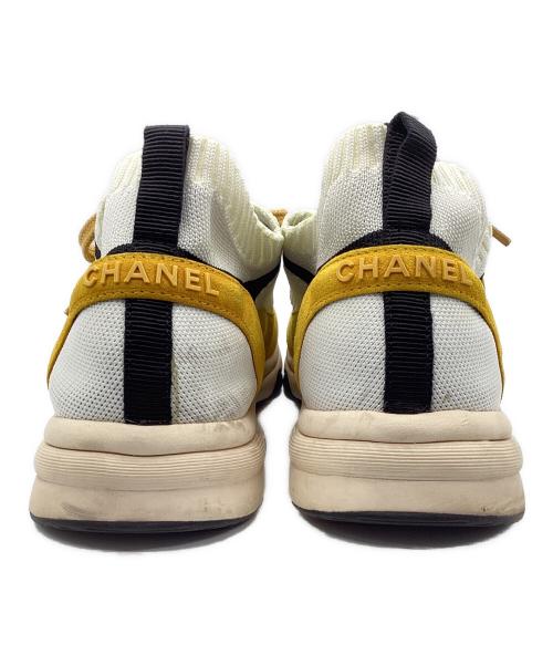 CHANEL（シャネル）CHANEL (シャネル) ニット＆スエードカーフスキン スニーカー イエロー×ホワイト サイズ:EU44の古着・服飾アイテム