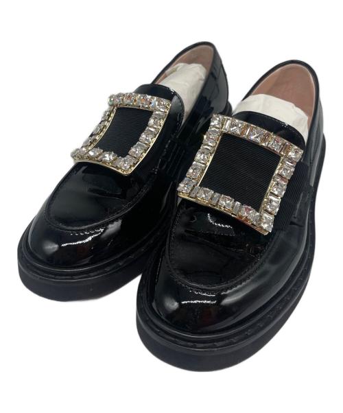 Roger Vivier（ロジェ ヴィヴィエ）Roger Vivier (ロジェ ヴィヴィエ) ヴィヴ レンジャー パテントレザー ローファー ブラック サイズ:37の古着・服飾アイテム