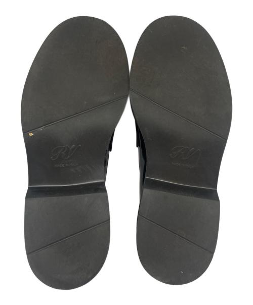 Roger Vivier（ロジェ ヴィヴィエ）Roger Vivier (ロジェ ヴィヴィエ) ヴィヴ レンジャー パテントレザー ローファー ブラック サイズ:37の古着・服飾アイテム