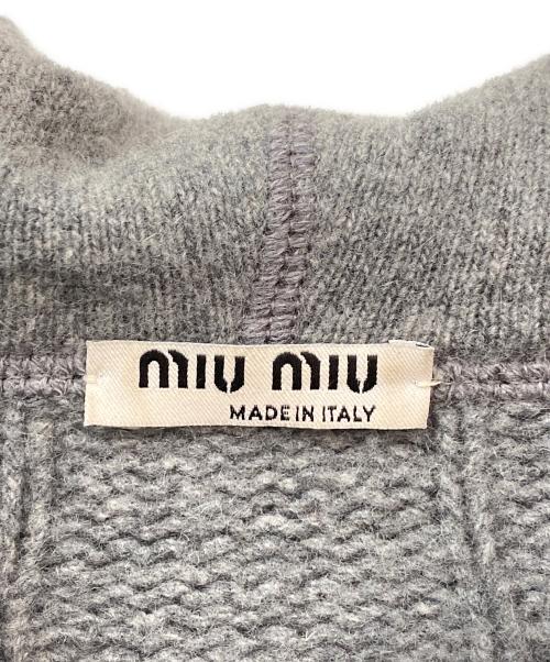 MIU MIU（ミュウミュウ）MIU MIU (ミュウミュウ) カシミヤ混ショートフーディー ライトグレー サイズ:36の古着・服飾アイテム