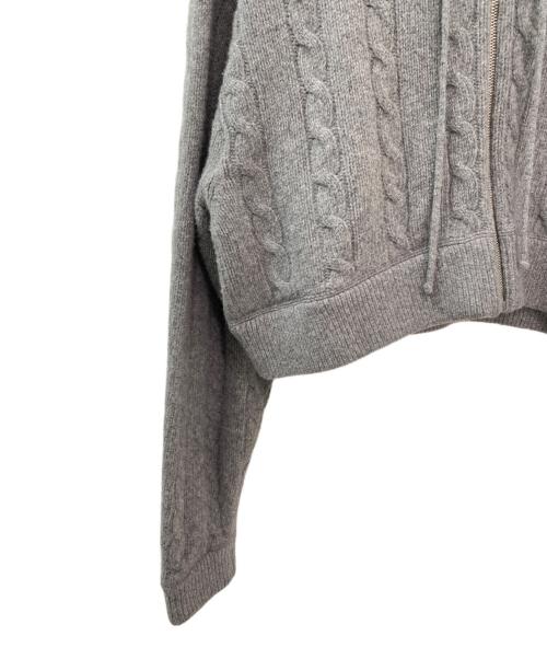 MIU MIU（ミュウミュウ）MIU MIU (ミュウミュウ) カシミヤ混ショートフーディー ライトグレー サイズ:36の古着・服飾アイテム